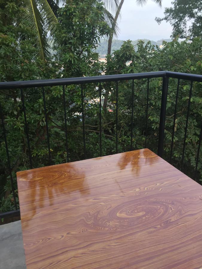 Upland Inn Kandy Ngoại thất bức ảnh